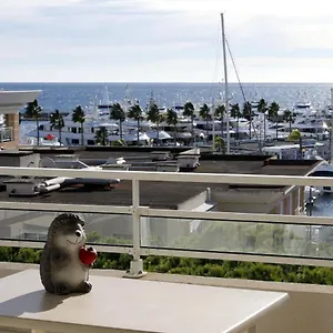 Appartement Standing Vue Entre Cannes Et Antibes, Golfe-Juan